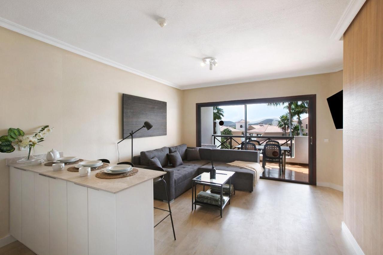 Apartamento Royal Park Albatros 圣米格尔德阿沃纳 外观 照片